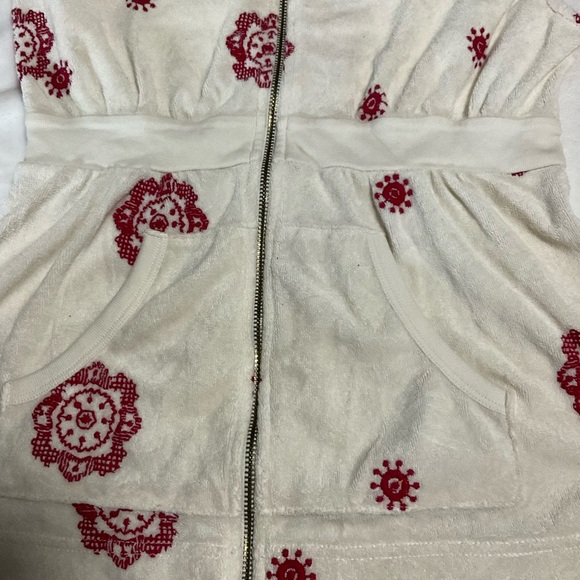 Vintage Juicy Couture Ivory Zip-Up with Red Floral Design Vest - Picture 5 of 7